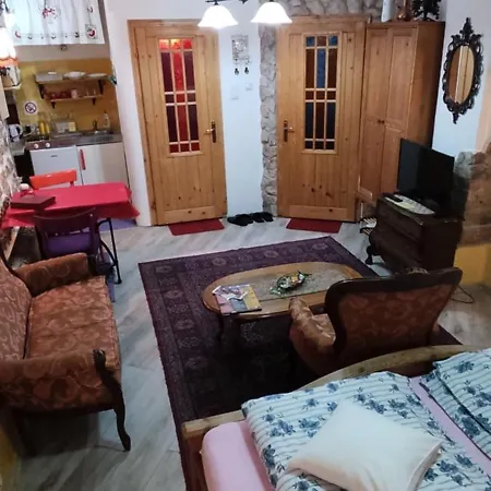 Toplik 10 *